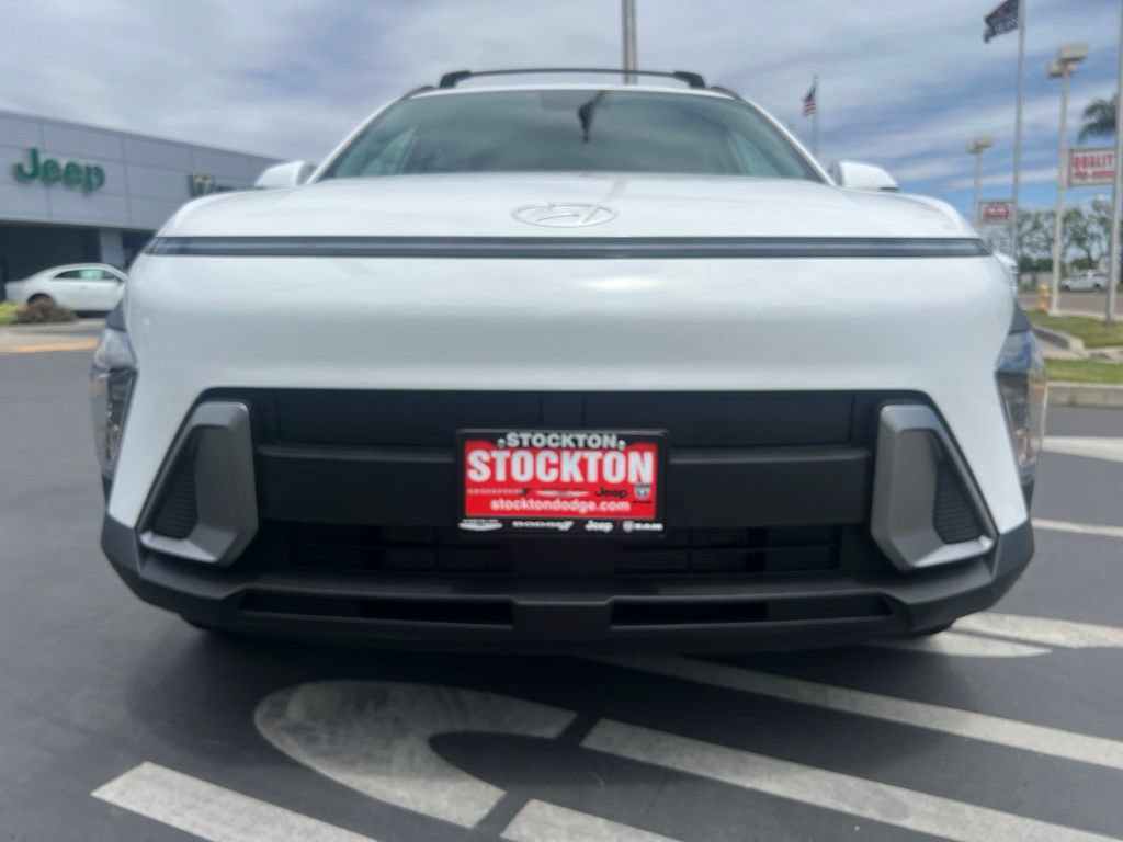 Used 2025 Hyundai Kona SEL AWD/4WD image 7