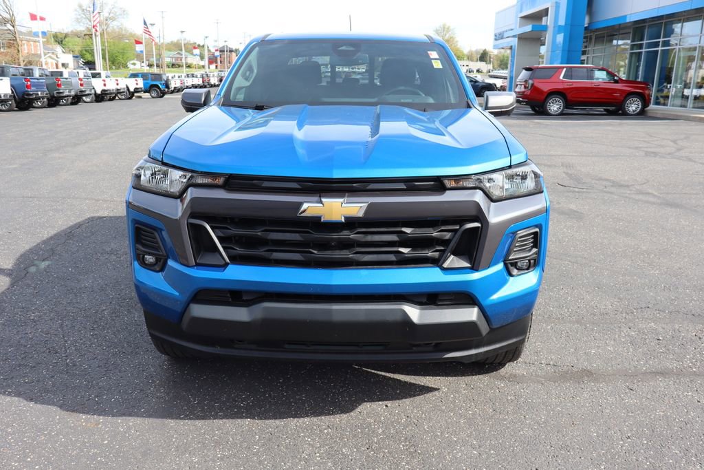Used 2023 Chevrolet Colorado LT w/ LT Convenience Package II AWD/4WD image 30