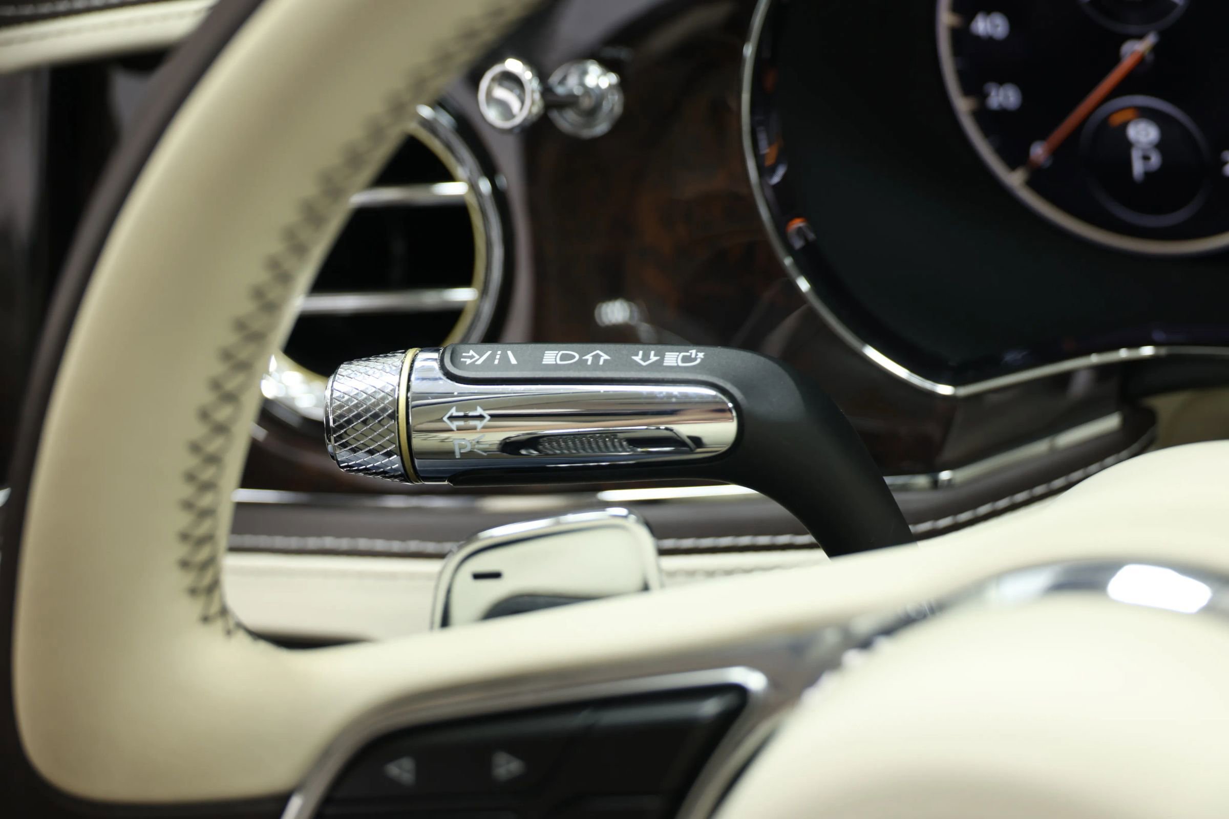 Used 2020 Bentley Flying Spur W12 AWD/4WD image 30