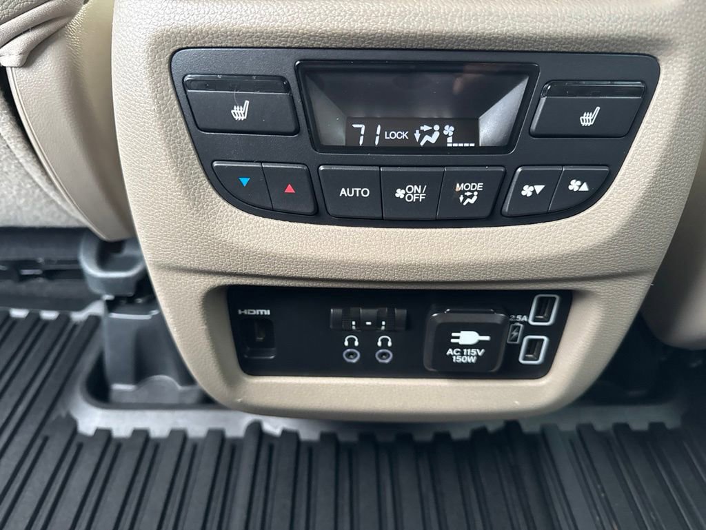 Used 2019 Honda Pilot Touring image 22