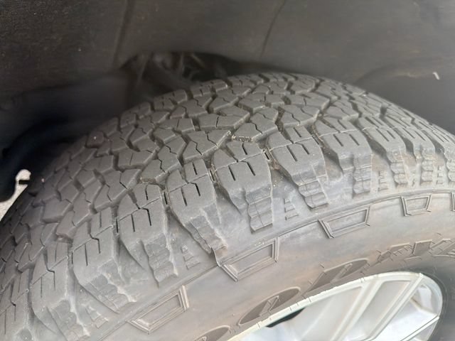 Used 2021 GMC Sierra 2500 SLT AWD/4WD image 33