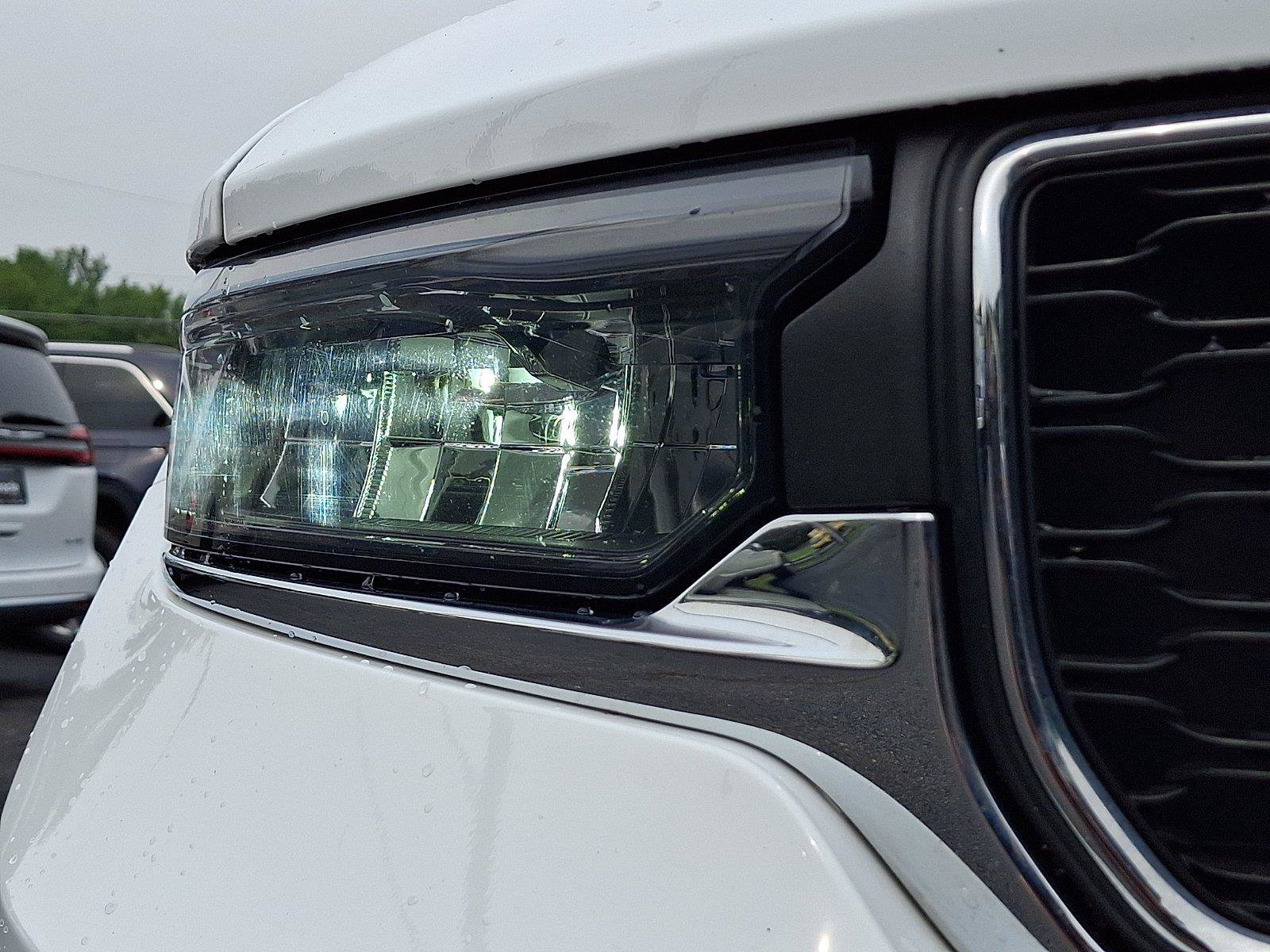 Certified 2023 Jeep Grand Cherokee L Laredo AWD/4WD image 9