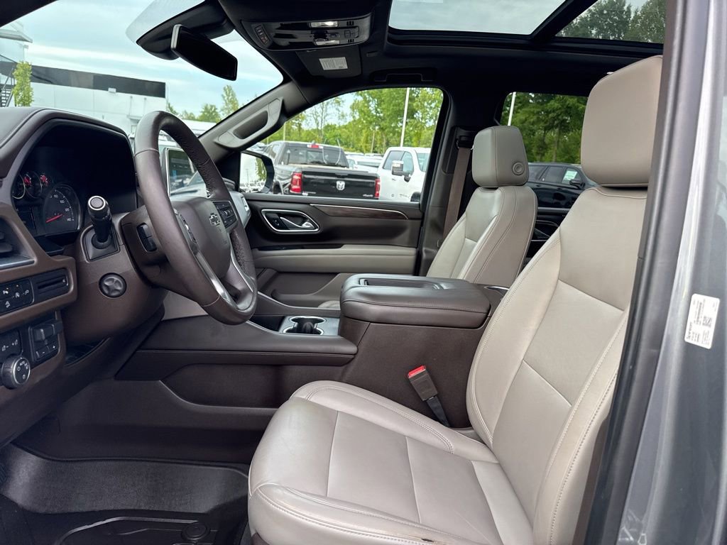 Used 2021 Chevrolet Tahoe Z71 w/ Z71 Signature Package AWD/4WD image 9