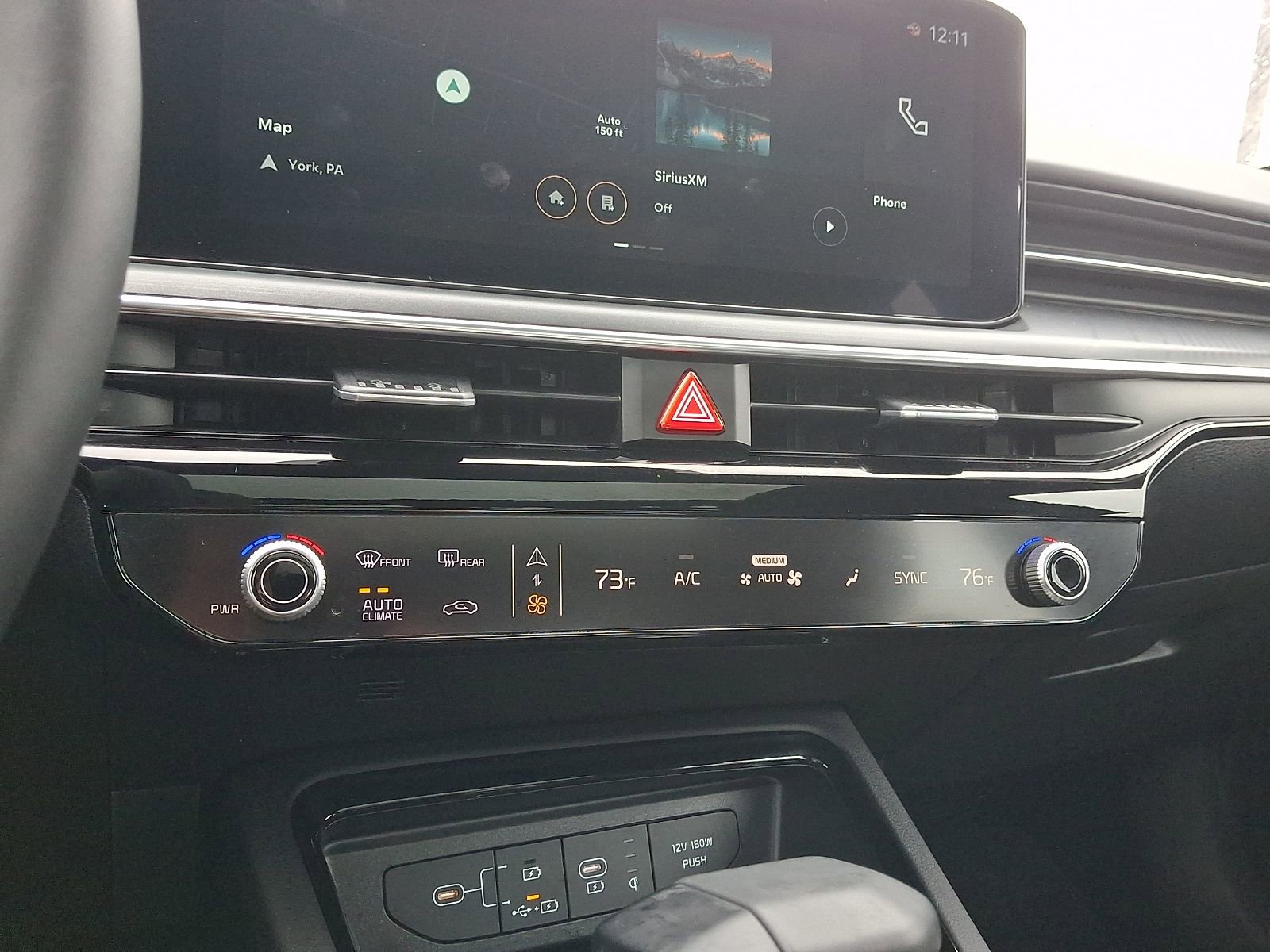 Used 2025 Kia K5 GT-Line w/ GT-Line Premium Package image 15