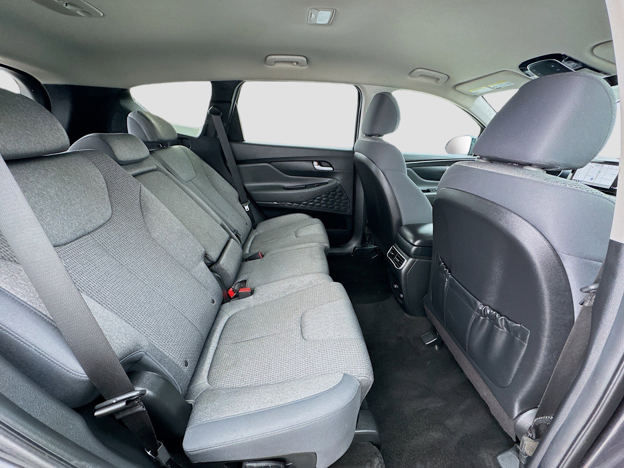 Used 2023 Hyundai Santa Fe SEL AWD/4WD image 19