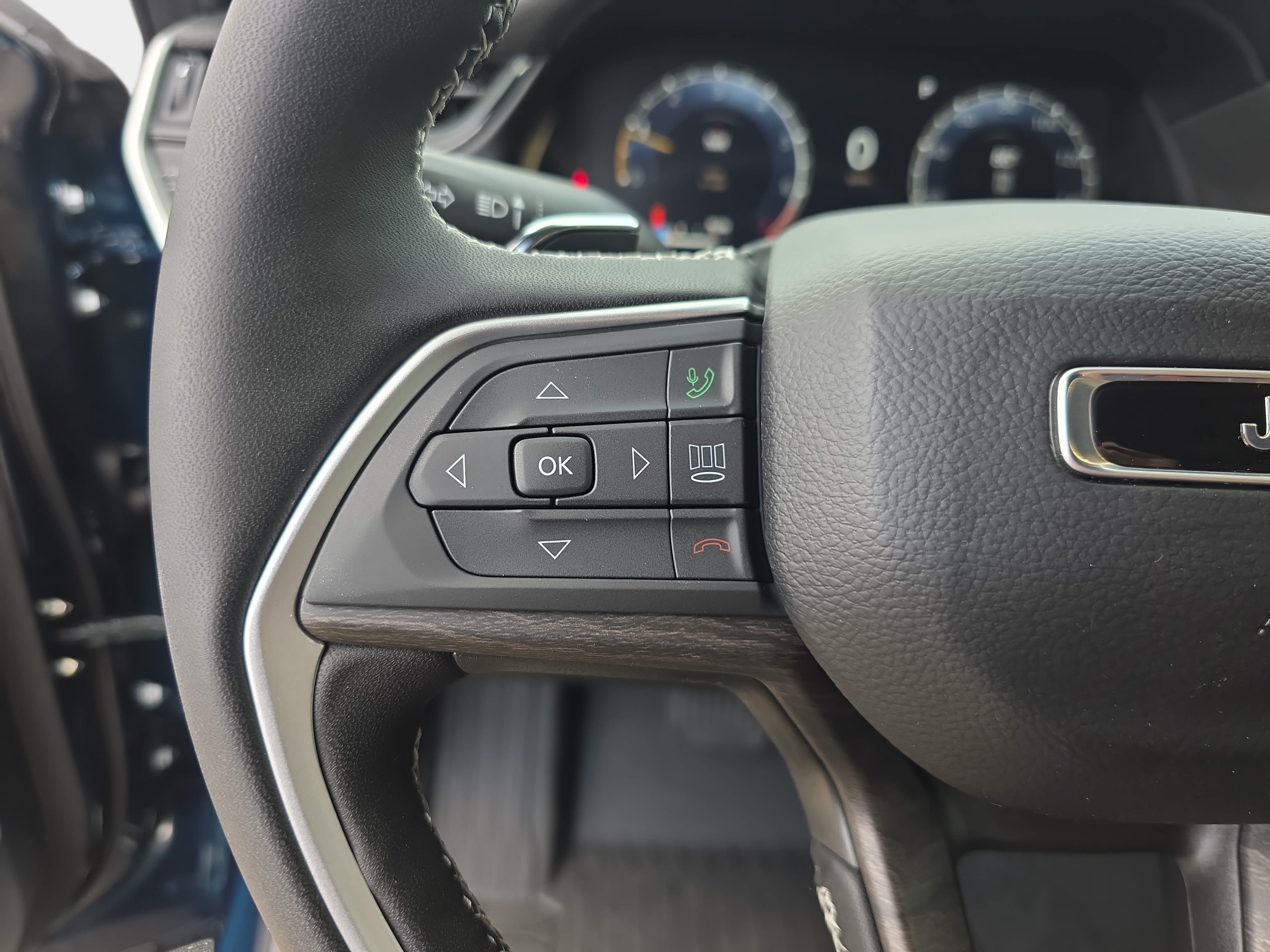New 2026 Jeep Grand Cherokee Limited AWD/4WD image 15
