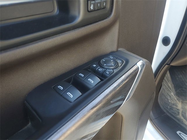 Used 2021 Chevrolet Silverado 3500 LTZ w/ LTZ Convenience Package image 16