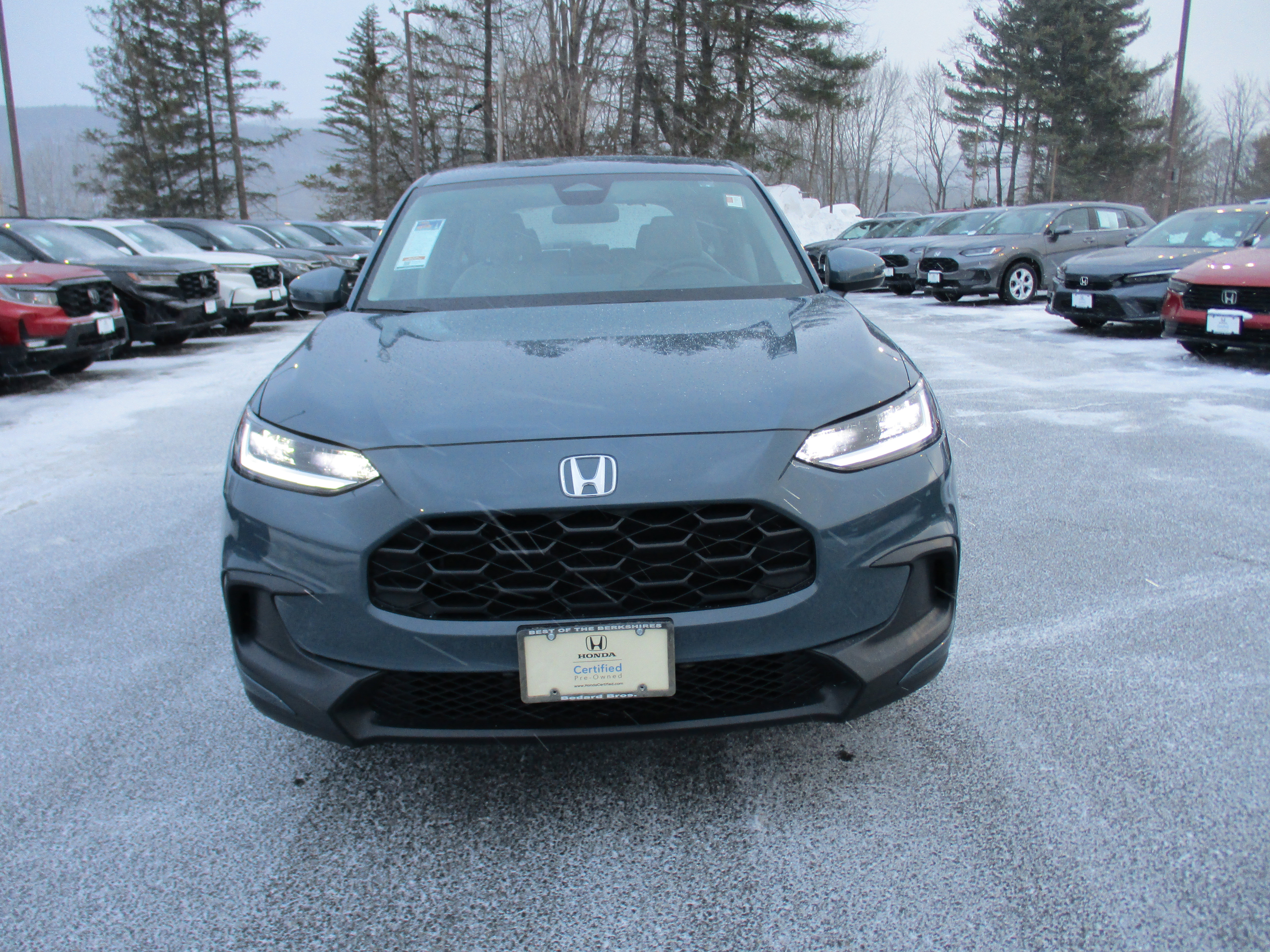 Certified 2023 Honda HR-V LX image 2