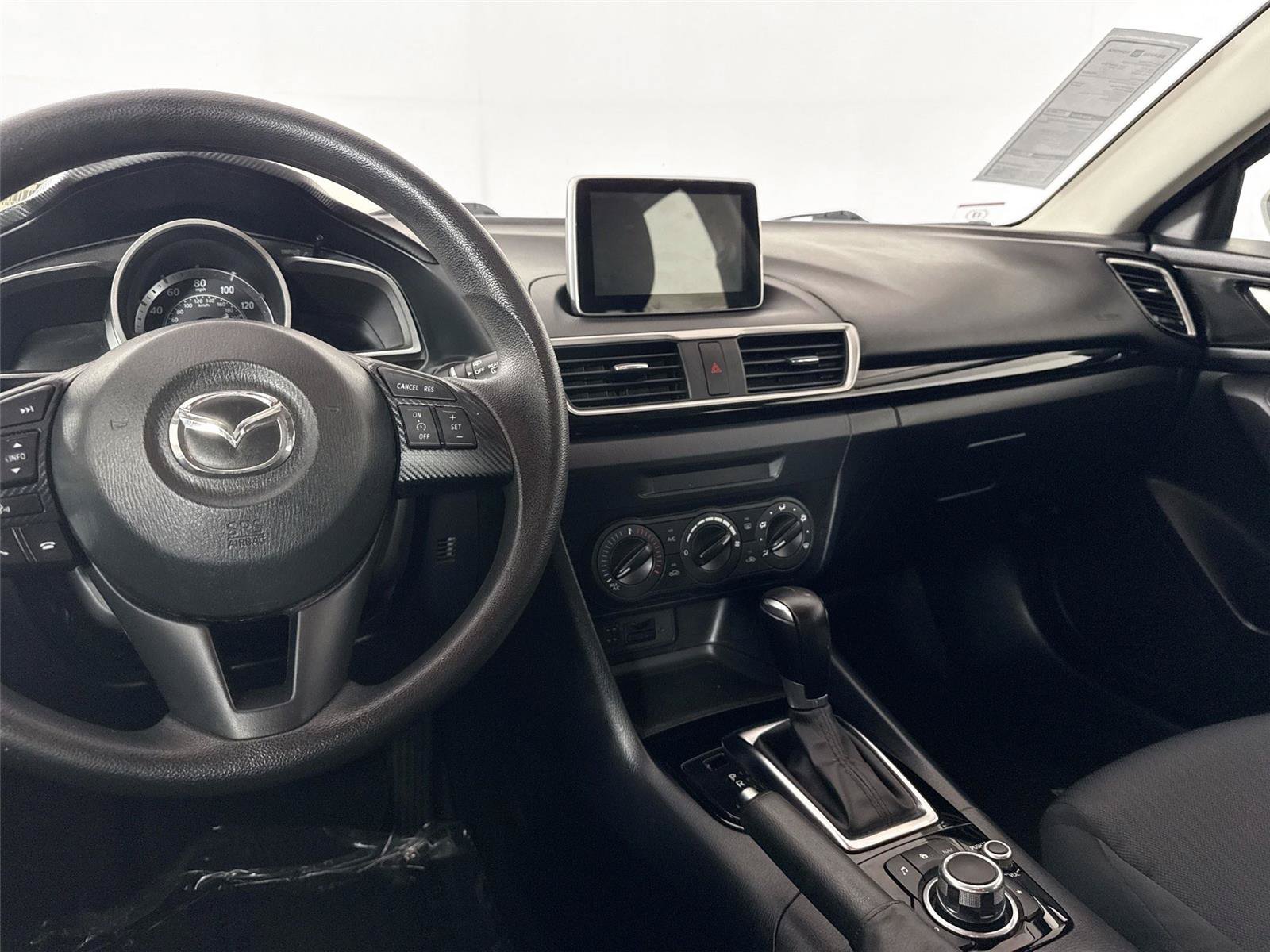 Used 2015 MAZDA MAZDA3 i Sport FWD image 29