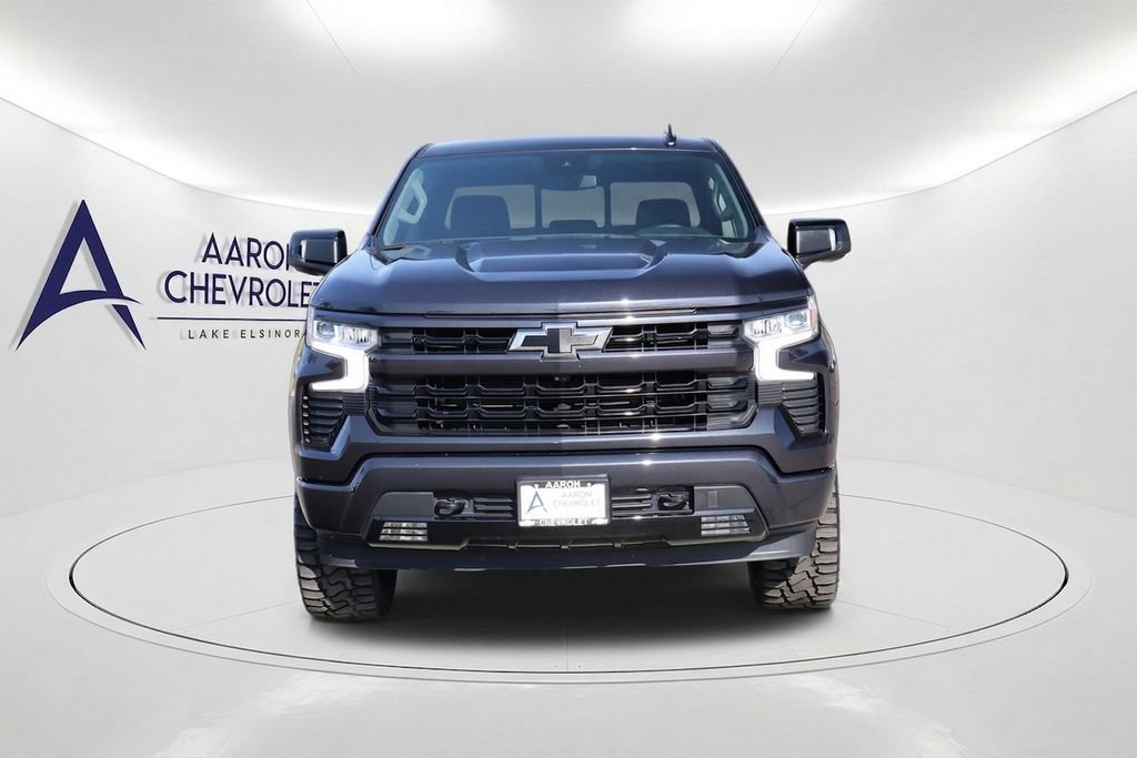 Used 2023 Chevrolet Silverado 1500 RST w/ Convenience Package II RWD image 2