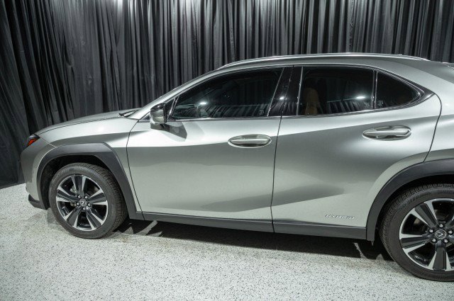 Used 2021 Lexus UX 250h w/ Premium Package AWD/4WD image 5