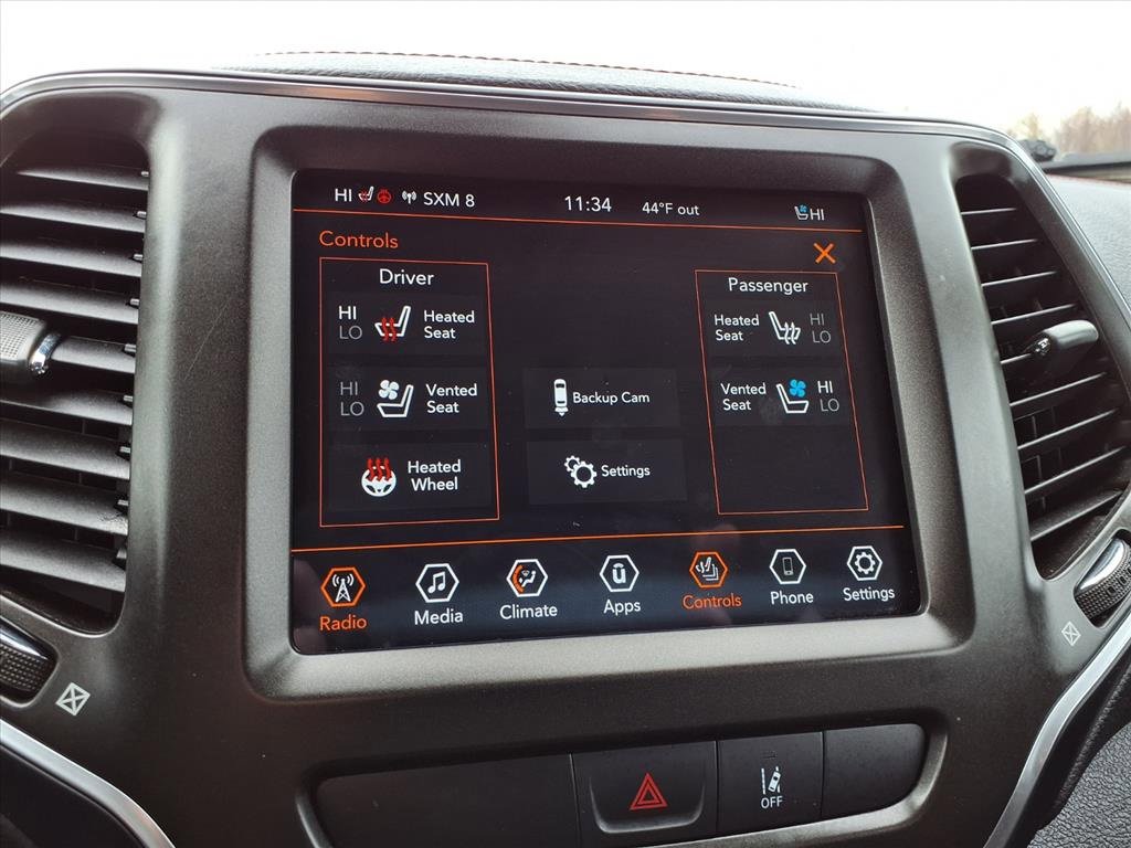 Used 2022 Jeep Cherokee Trailhawk w/ Premium Leather Package image 26