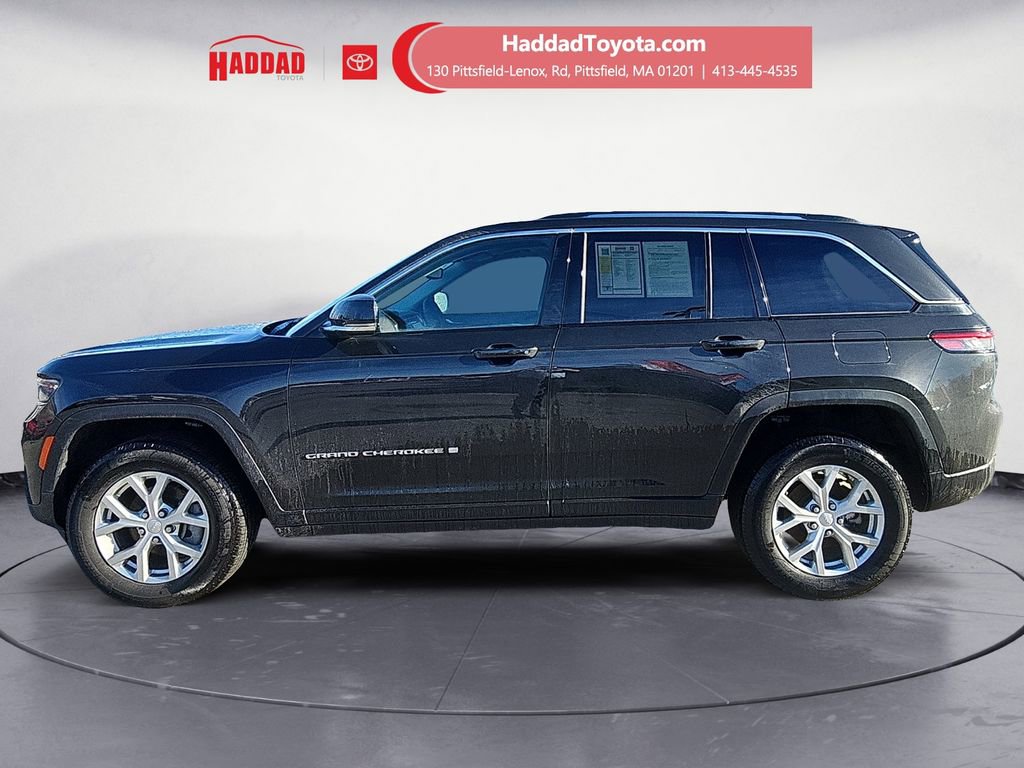 Used 2024 Jeep Grand Cherokee Limited image 2