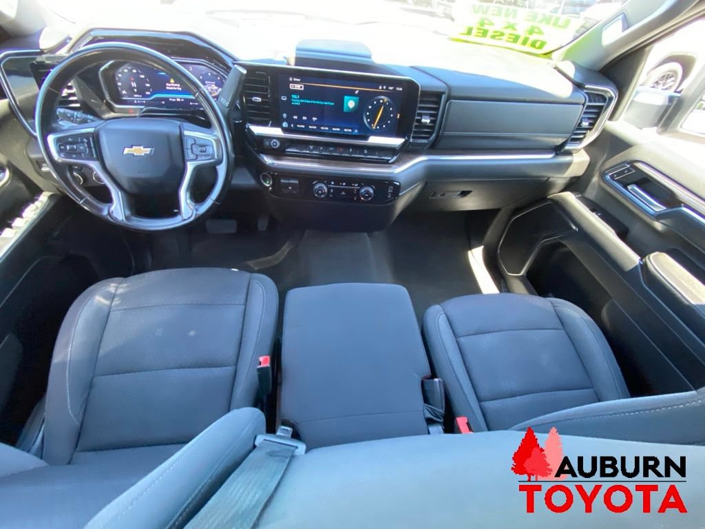 Used 2024 Chevrolet Silverado 2500 LT AWD/4WD image 27
