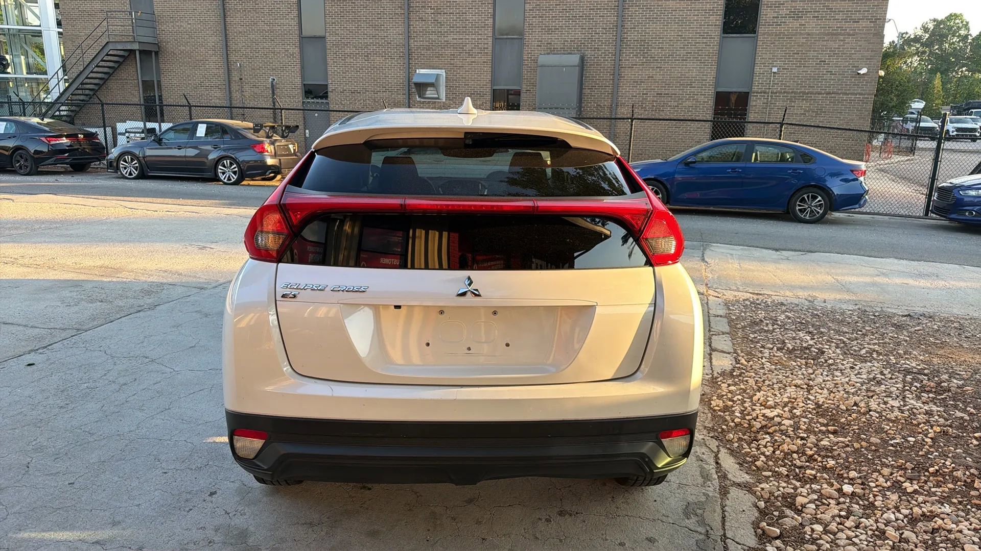 Used 2020 Mitsubishi Eclipse Cross ES image 4