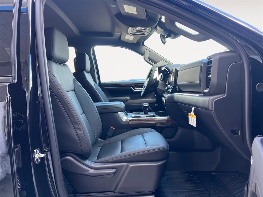New 2026 GMC Sierra 1500 Elevation w/ Elevation Premium Package image 15