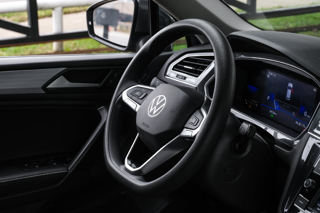 Used 2023 Volkswagen Tiguan S AWD/4WD image 24