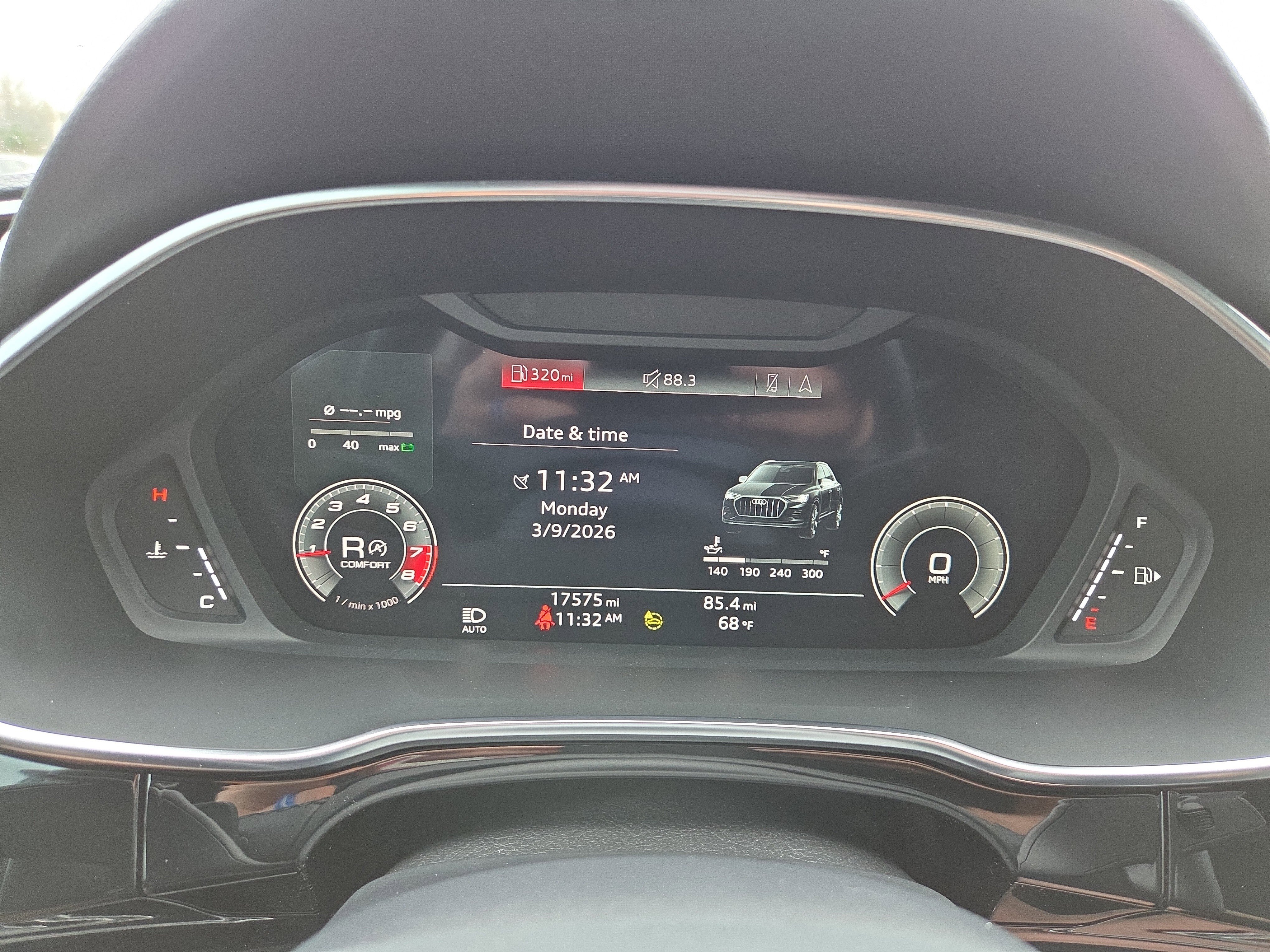 Used 2023 Audi Q3 2.0T Premium Plus w/ Premium Plus Package image 14