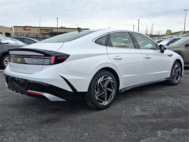New 2026 Hyundai Sonata SEL image 4