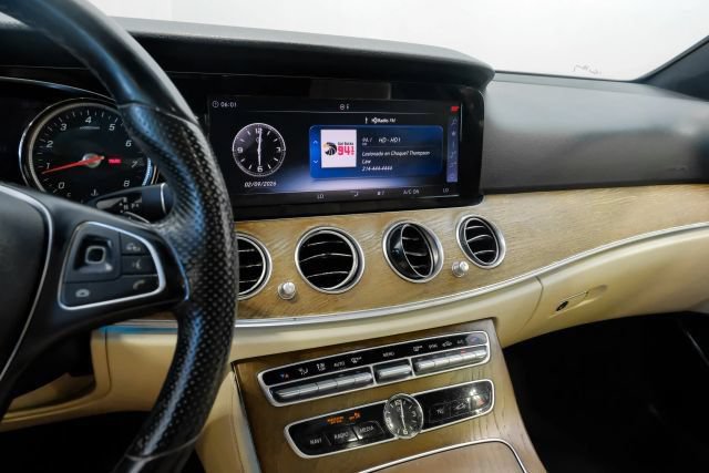 Used 2018 Mercedes-Benz E 300 image 29