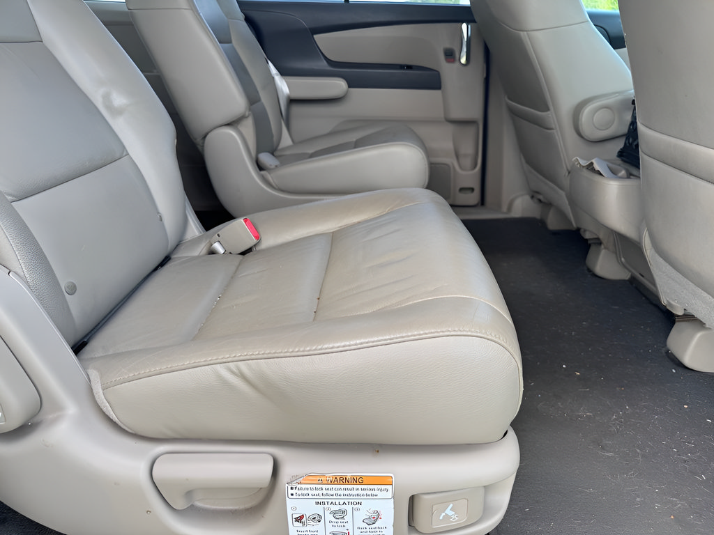 Used 2015 Honda Odyssey EX-L image 12