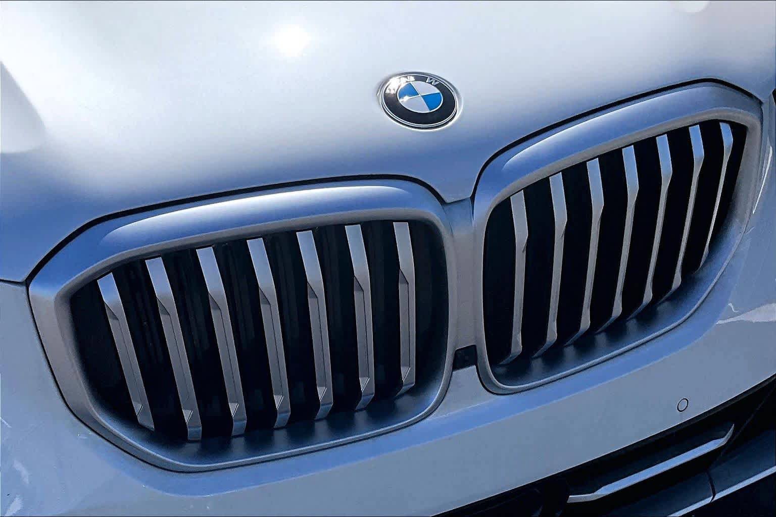 Certified 2026 BMW X5 sDrive40i RWD image 29