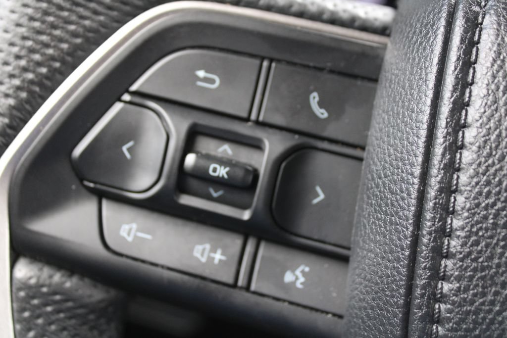 Used 2024 Toyota Tacoma TRD Sport AWD/4WD image 34