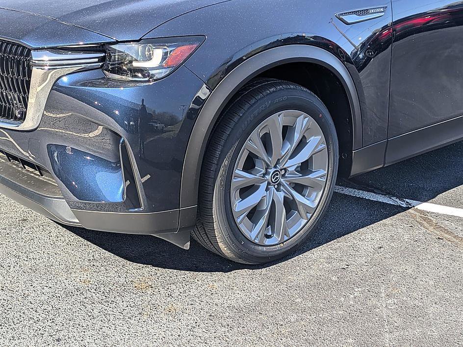 New 2026 MAZDA CX-90 3.3 Turbo w/ Preferred Package AWD/4WD image 9