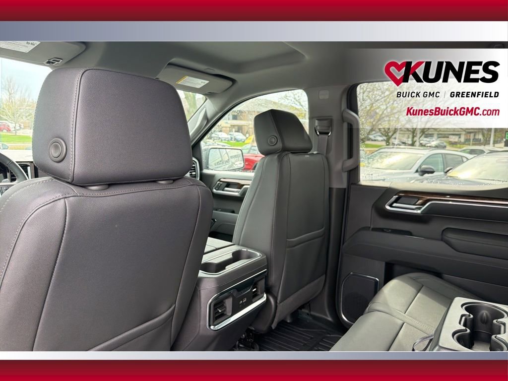 New 2026 GMC Sierra 1500 Elevation w/ Elevation Premium Package AWD/4WD image 40