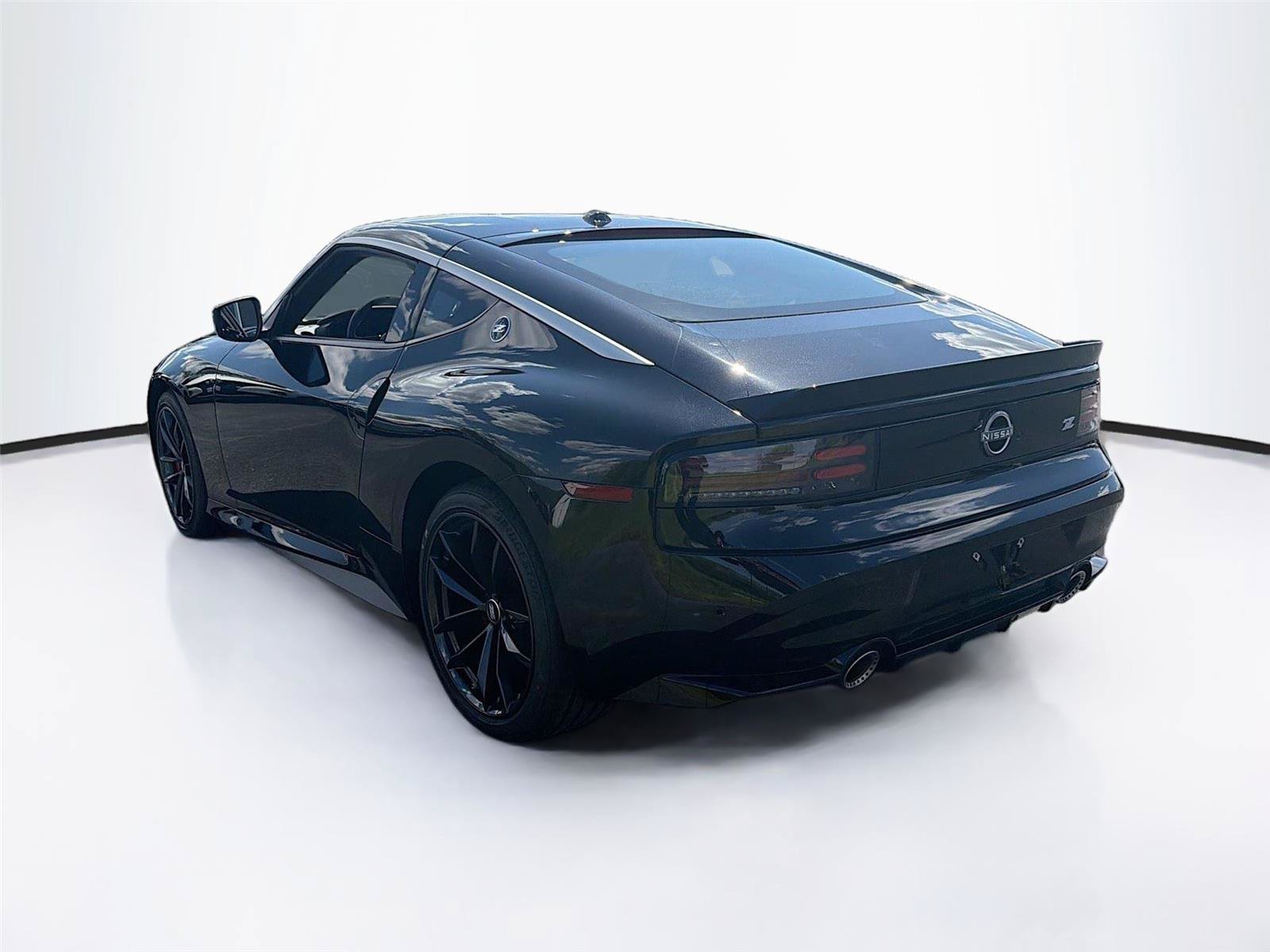 New 2026 Nissan Z Performance w/ Floor Mat Package RWD image 5