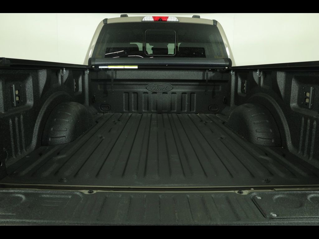 Used 2026 Ford F350 Lariat w/ Tremor Off-Road Package AWD/4WD image 19