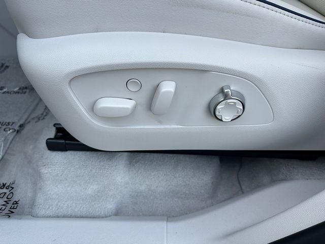 New 2025 Buick Enclave Avenir w/ Super Cruise Package image 26