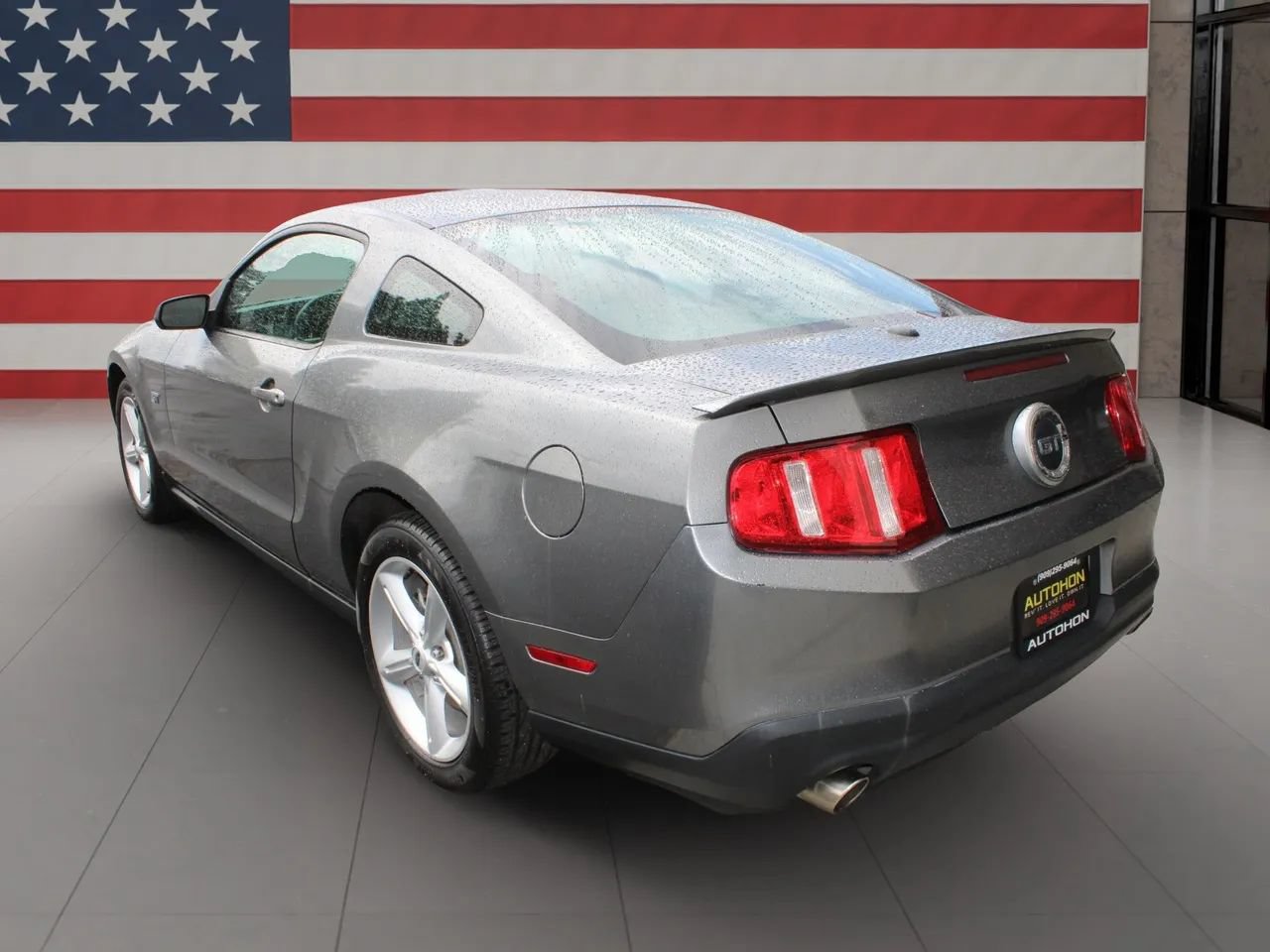Used 2010 Ford Mustang GT Premium RWD image 27