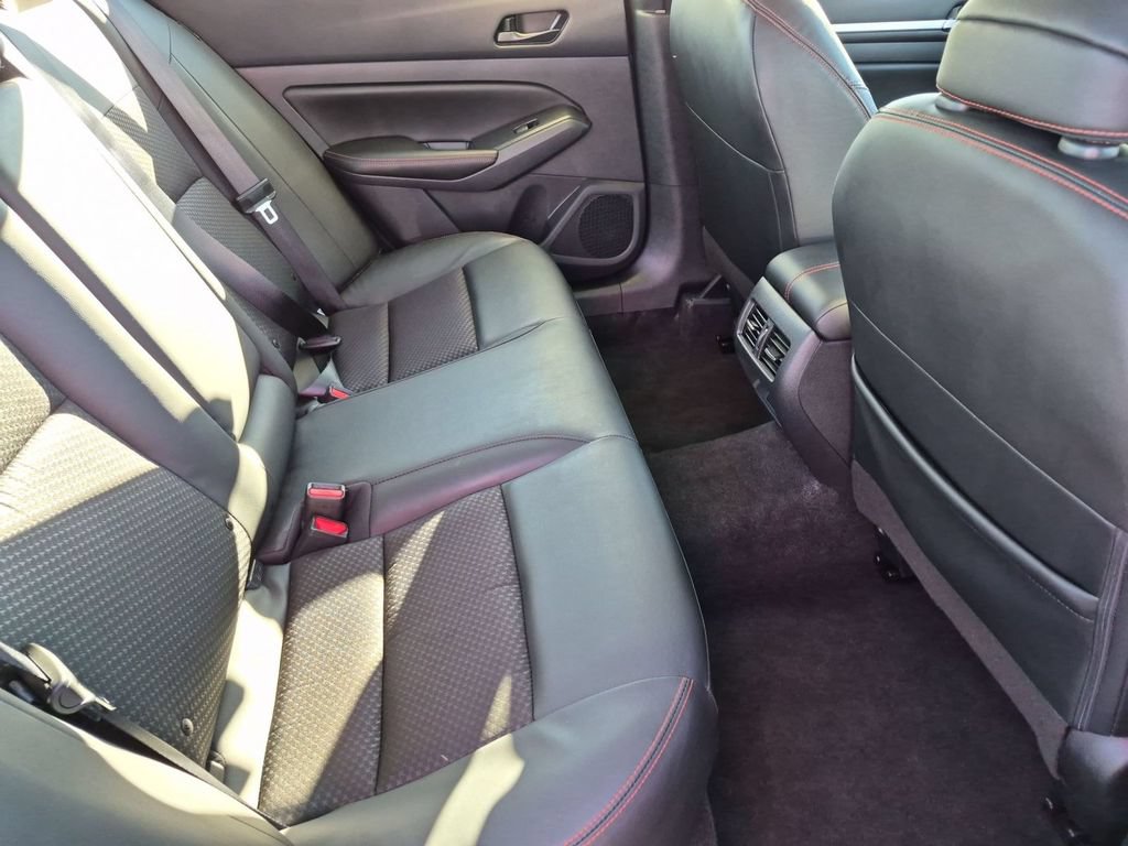 Used 2026 Nissan Altima 2.5 SR FWD image 28