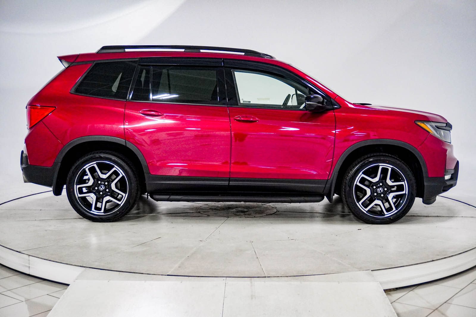 Used 2022 Honda Passport Elite image 12