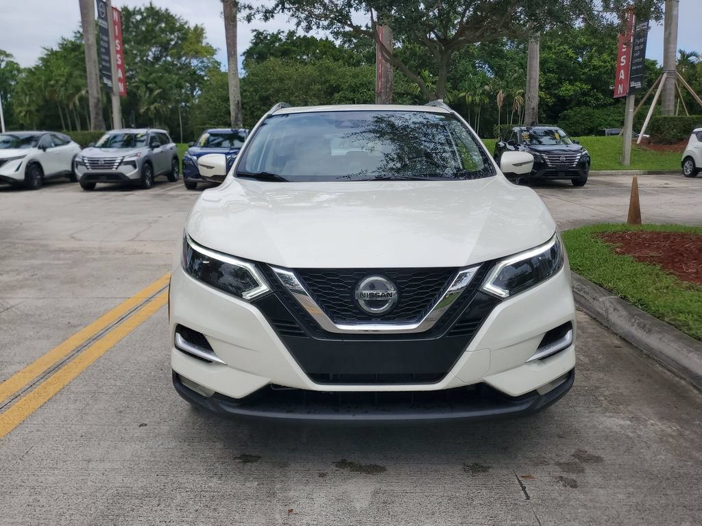 Certified 2020 Nissan Rogue Sport SL w/ Premium Package FWD image 2