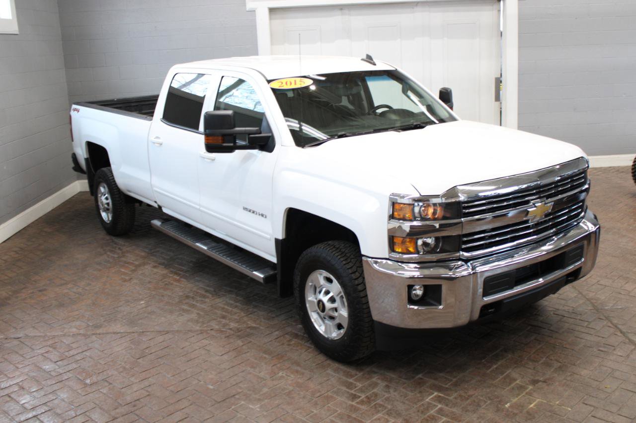 Used 2015 Chevrolet Silverado 2500 LT w/ LT Convenience Package image 20