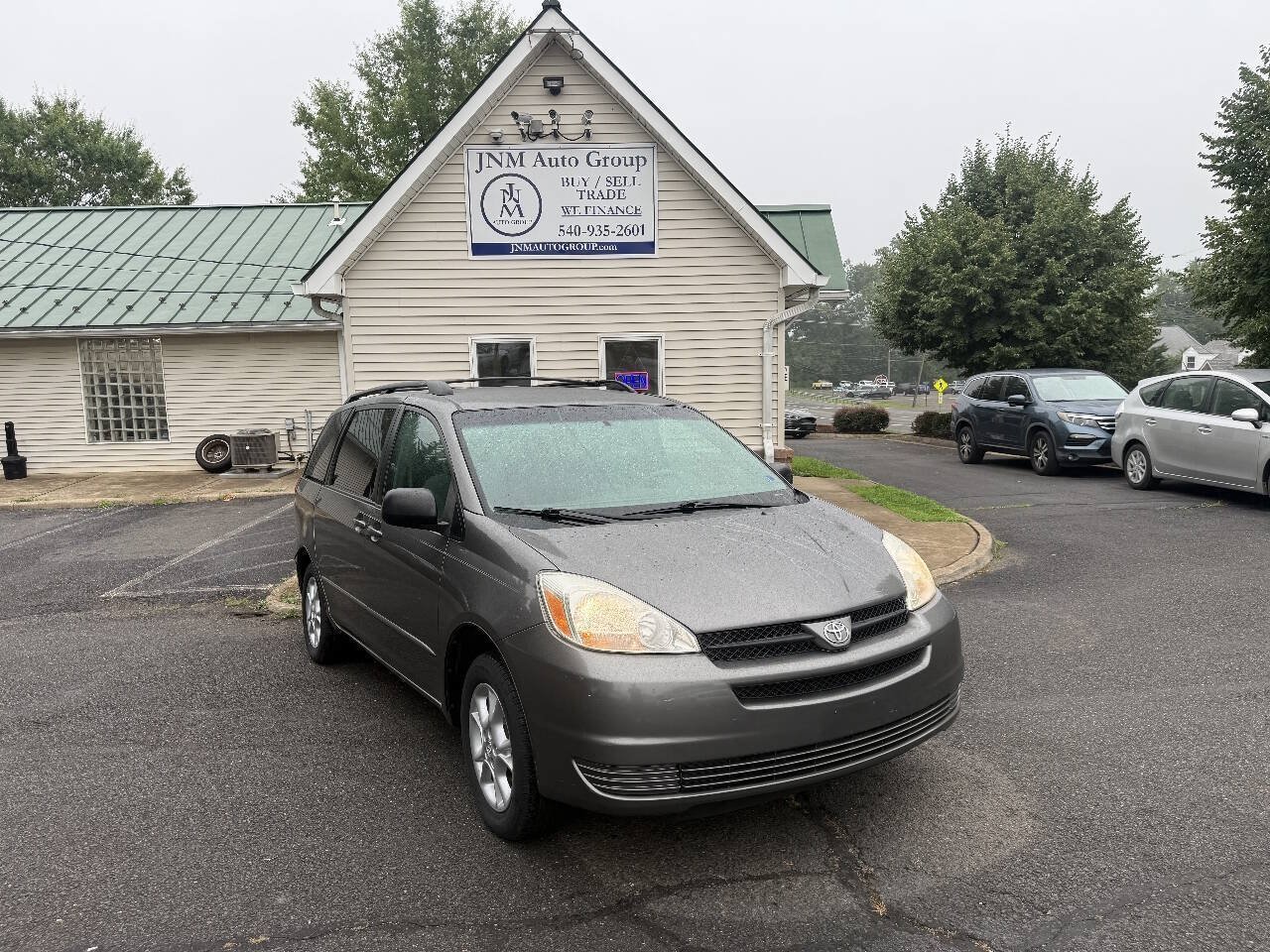 Used 2005 Toyota Sienna LE AWD/4WD image 1