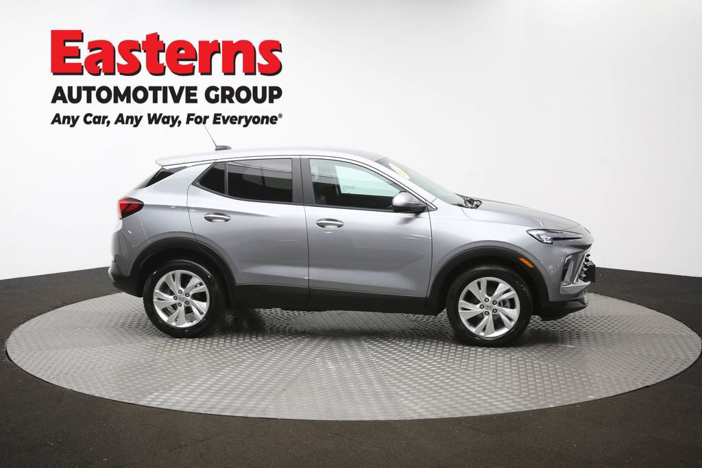 Used 2025 Buick Encore GX Preferred FWD image 45