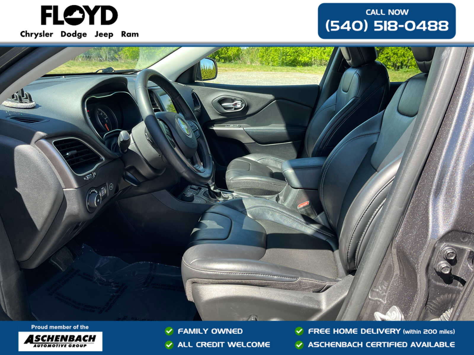 Used 2020 Jeep Cherokee Latitude Plus w/ Comfort/Convenience Group AWD/4WD image 10