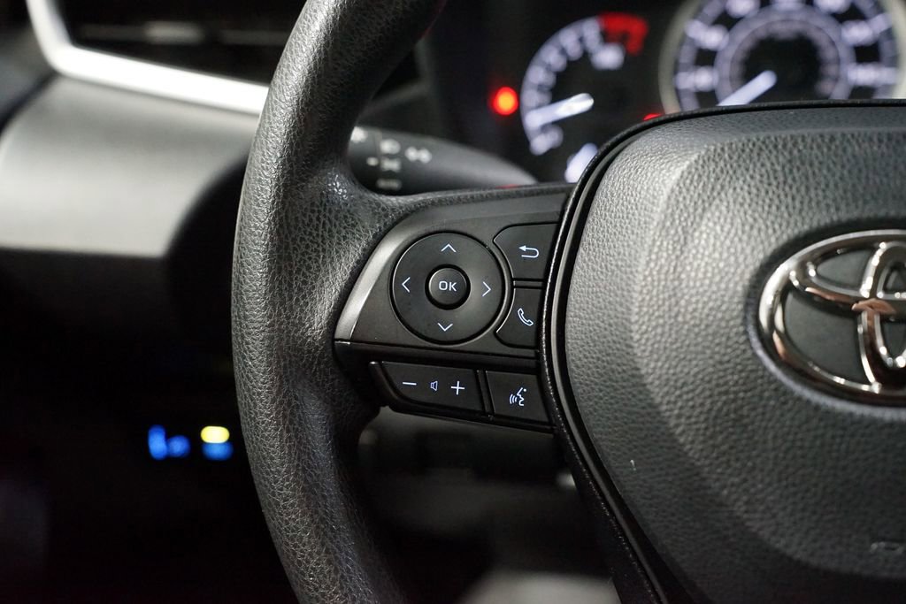 Certified 2022 Toyota Corolla LE image 14