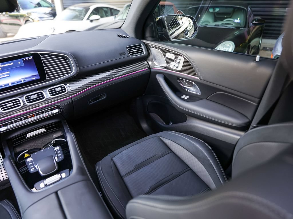 Used 2025 Mercedes-Benz GLE 53 AMG 4MATIC Coupe image 33