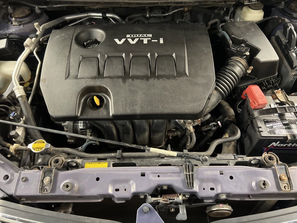 Used 2009 Pontiac Vibe w/ Preferred Package image 26