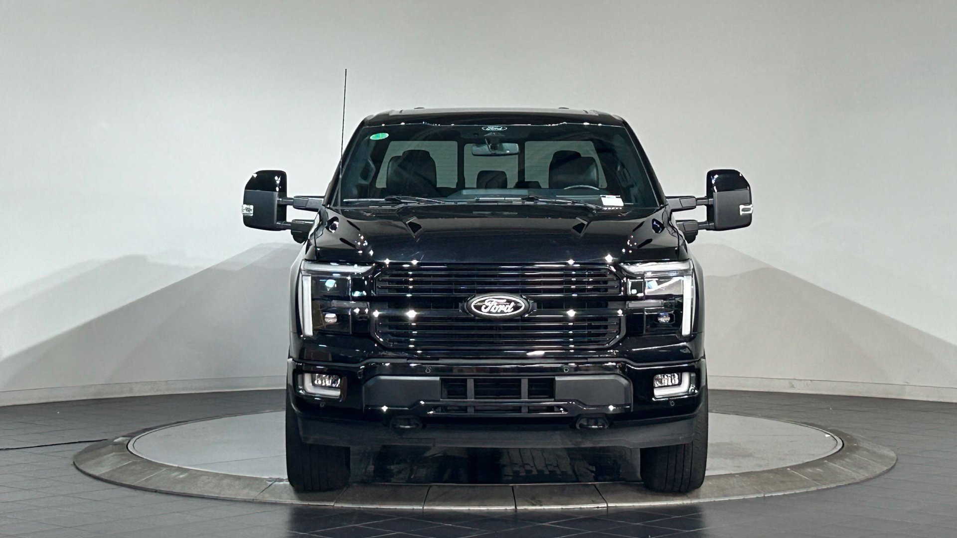 Used 2025 Ford F150 Platinum w/ Equipment Group 702A High AWD/4WD image 3