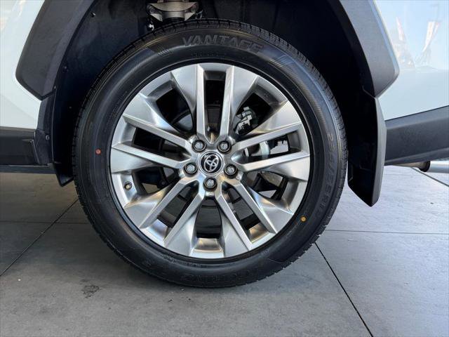 Certified 2022 Toyota RAV4 XLE Premium FWD image 16