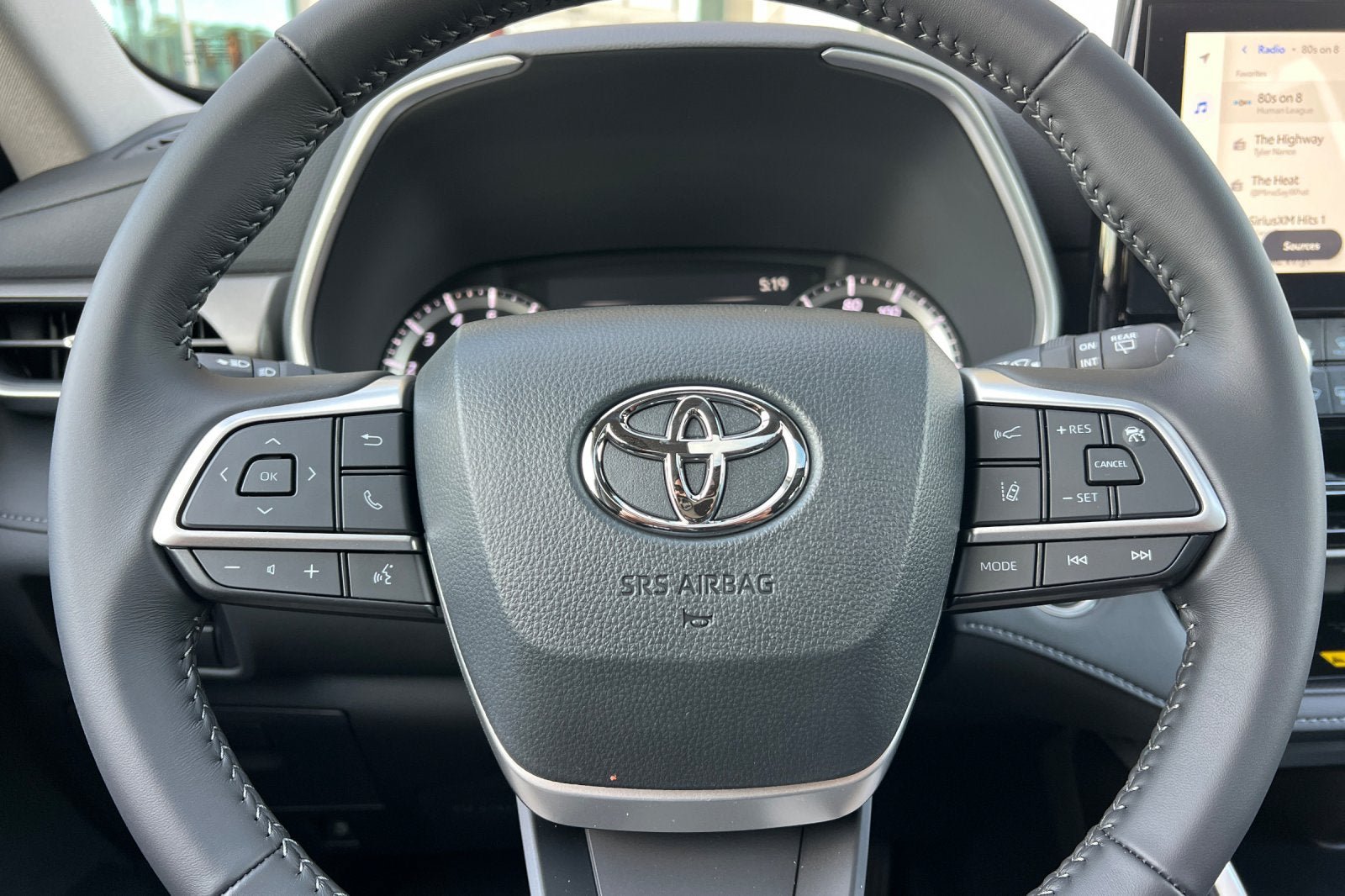 New 2026 Toyota Highlander XLE AWD/4WD image 25