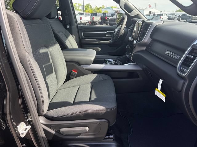 New 2026 RAM 1500 Big Horn AWD/4WD image 14