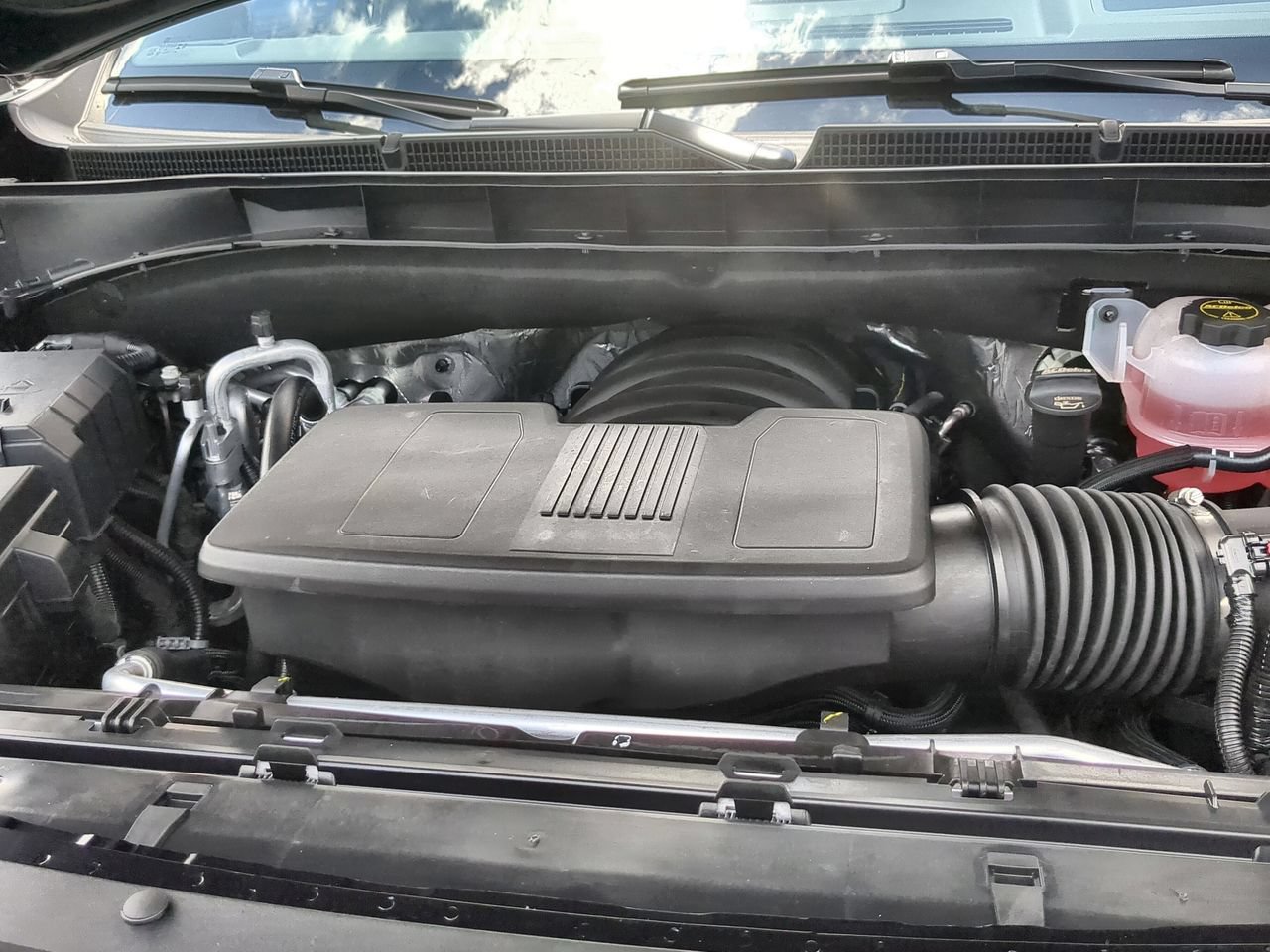 New 2026 GMC Yukon Denali w/ Sun & Power Step Package RWD image 31