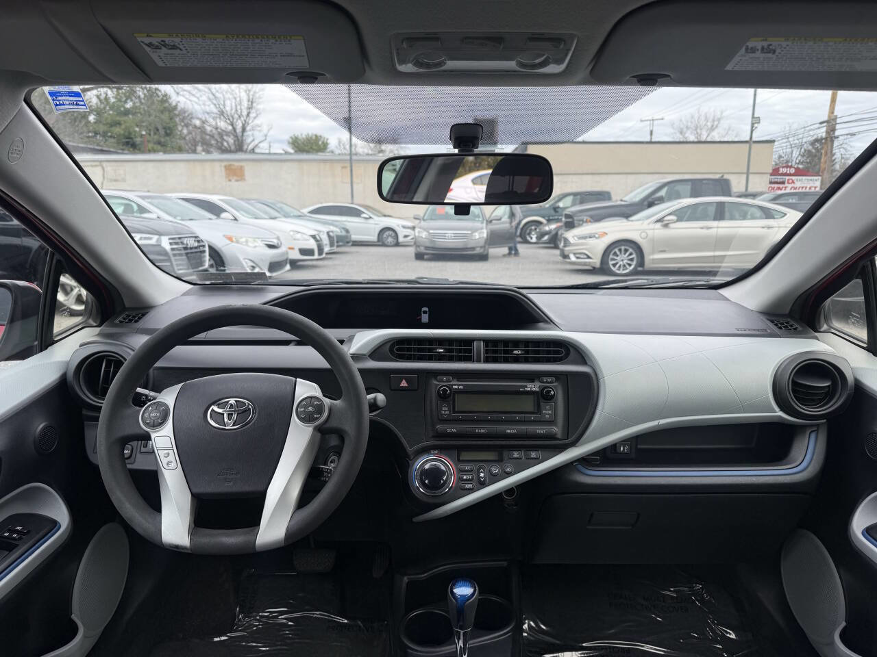 Used 2012 Toyota Prius C Two image 12