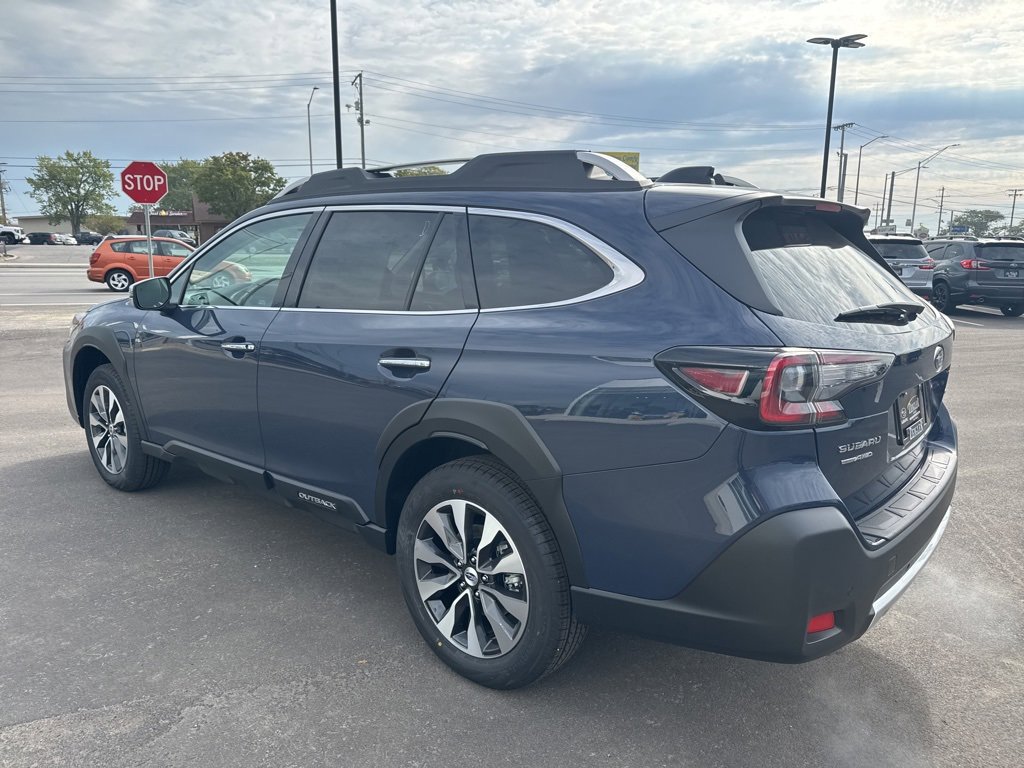 New 2025 Subaru Outback Touring XT image 4